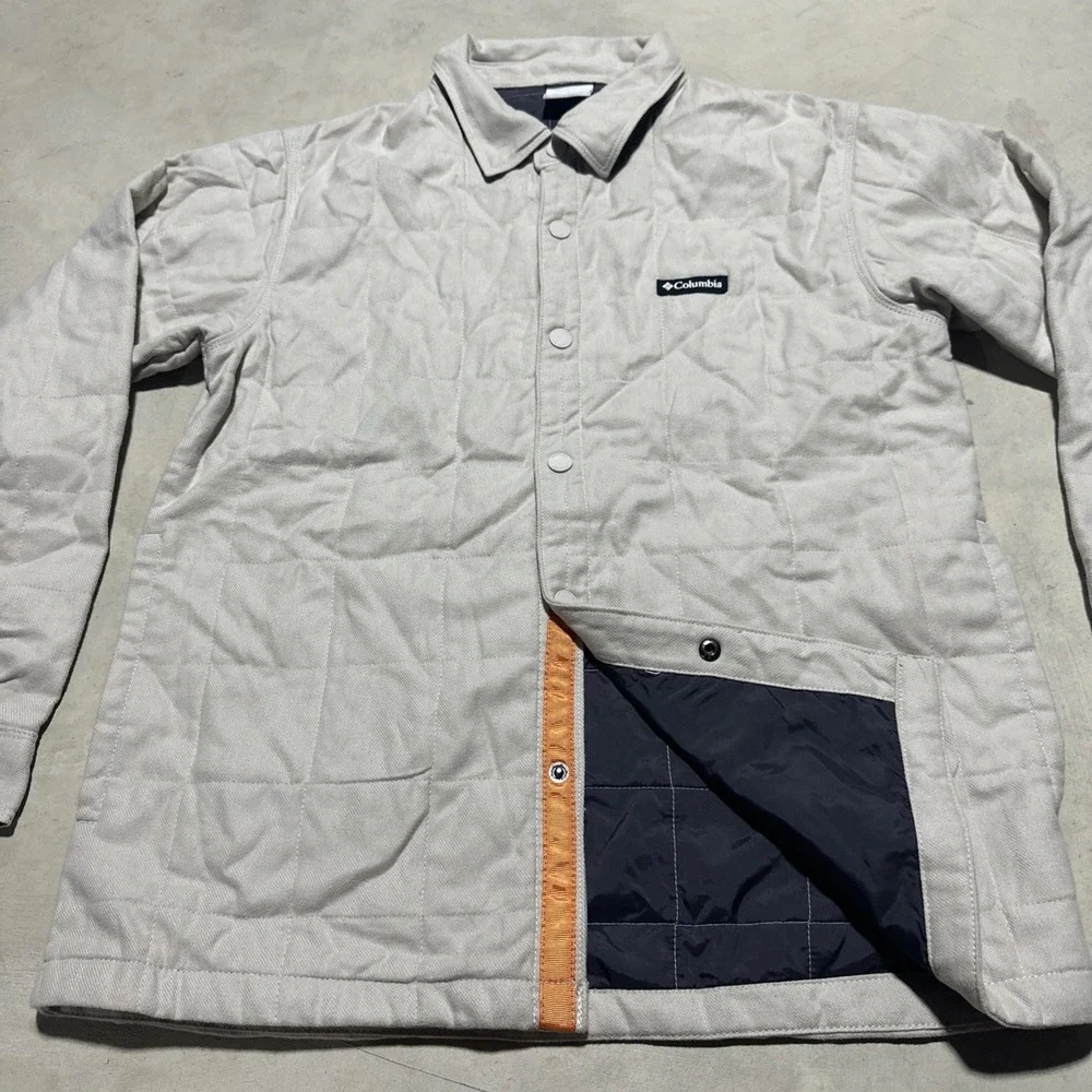 Columbia Landroamer Jacket Men's SZ M Tan Quilted Shacket Button Up Outdoor